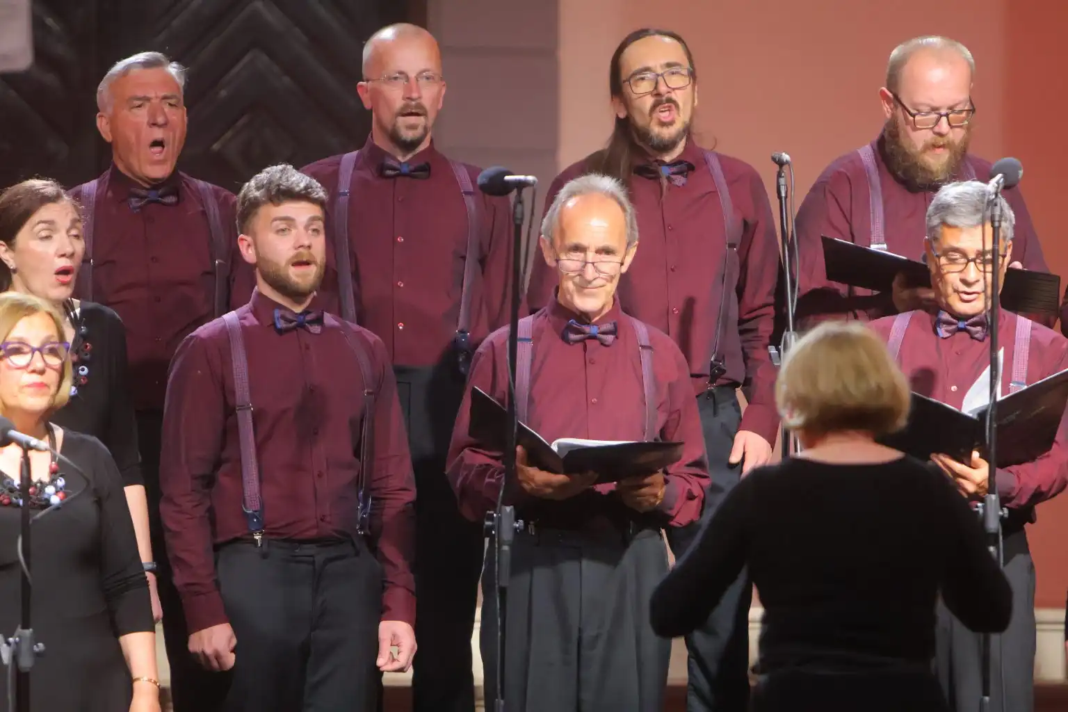 Zbor Josip Štolcer Slavenski (22) Zbor Josip Štolcer Slavenski (22)