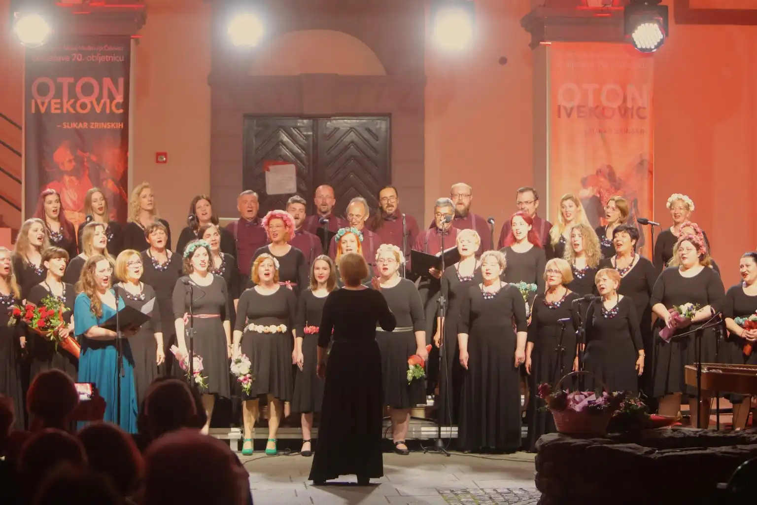 Zbor Josip Štolcer Slavenski (32) Zbor Josip Štolcer Slavenski (32)