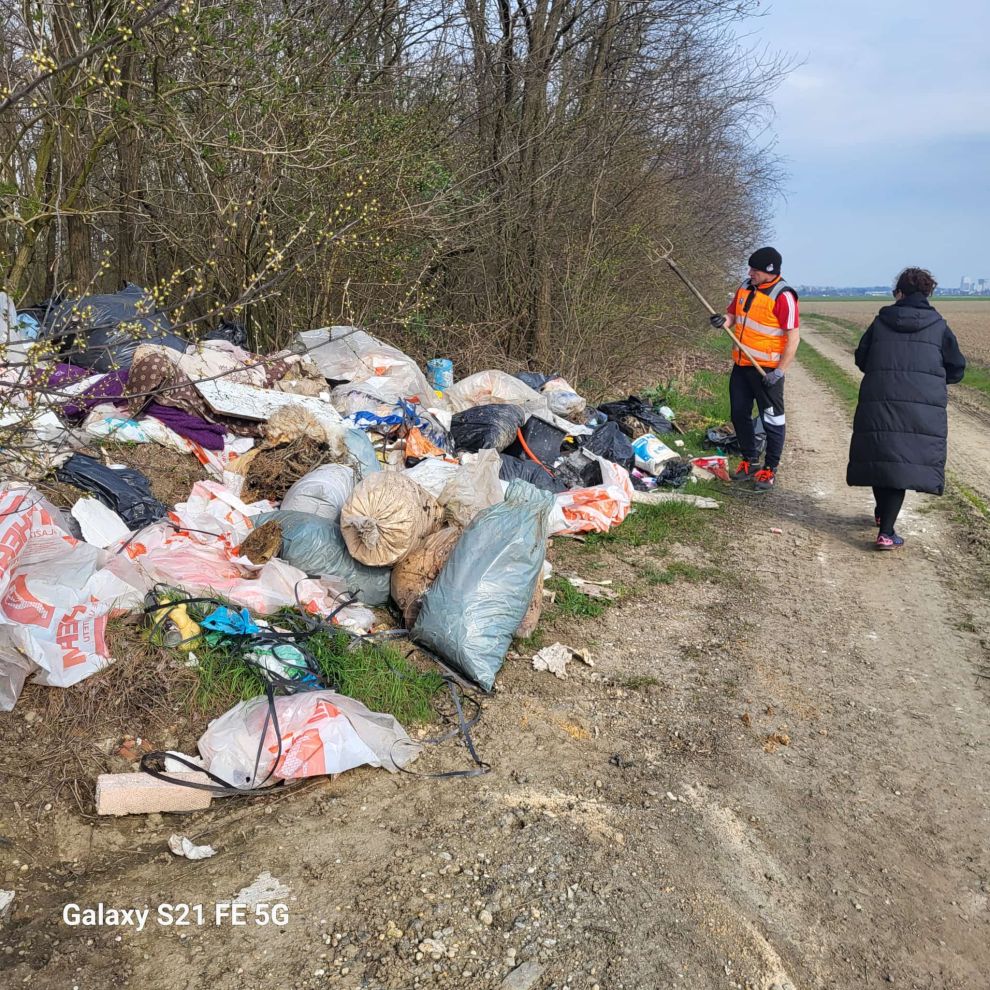 Zelena akcija čišćenje smeće Savska Ves (13) Zelena akcija čišćenje smeće Savska Ves (13)