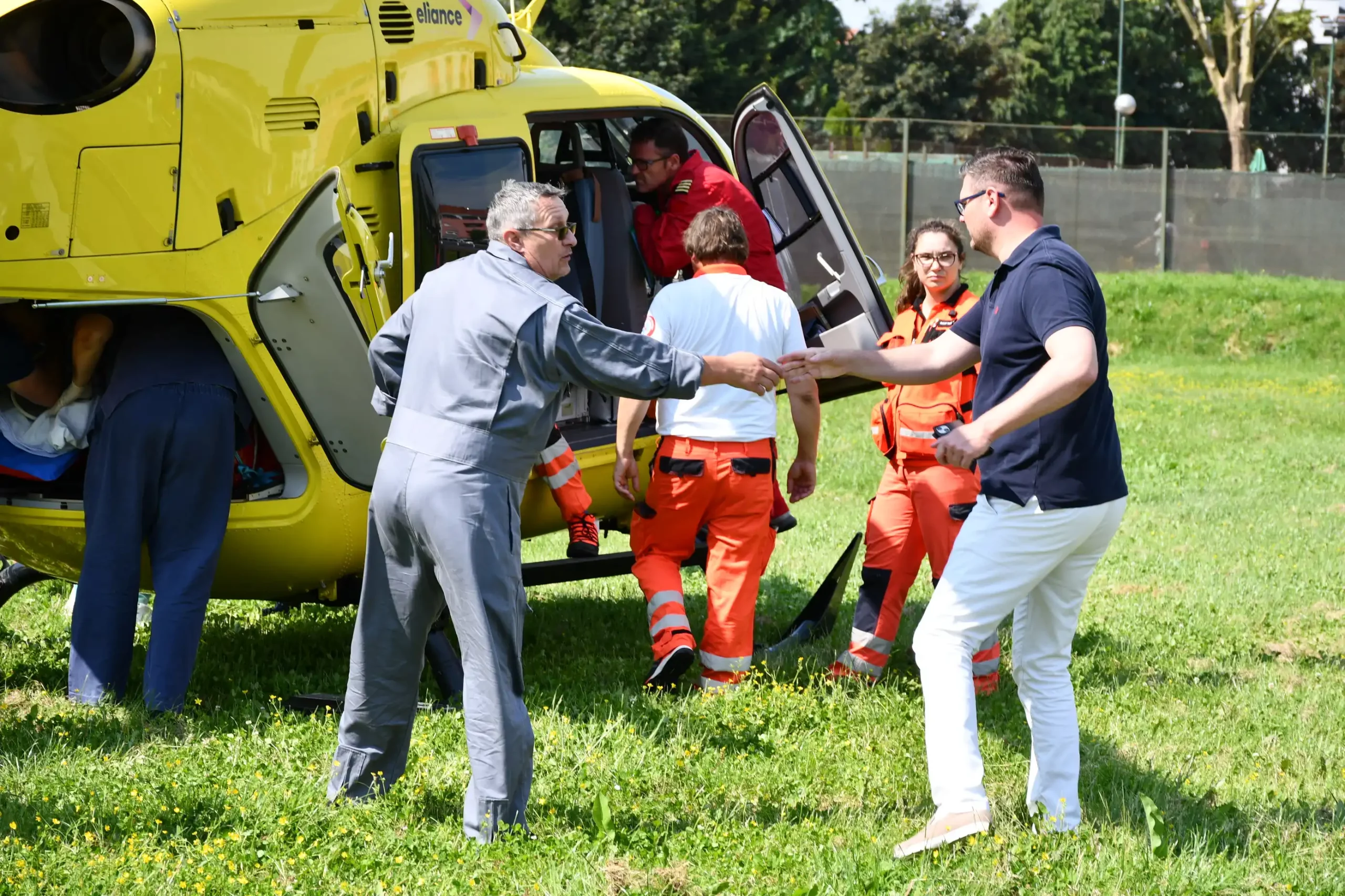 Zelena površina kod rotora kod pošte (28) Zelena površina kod rotora kod pošte (28)