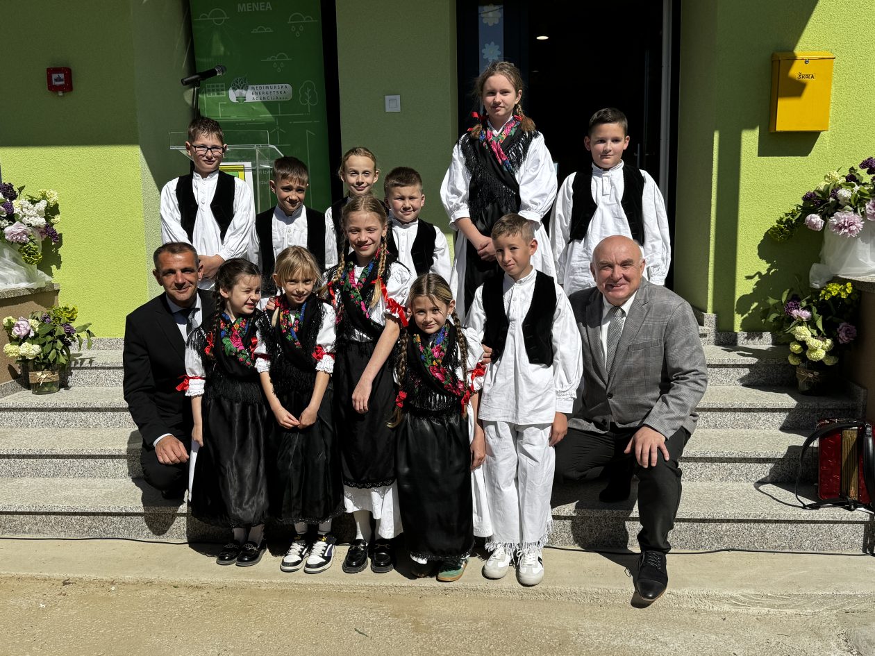 Železna Gora obnova škole (47)