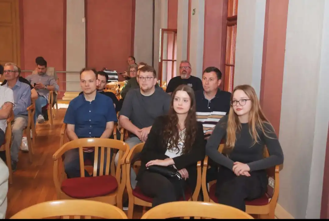 Zgrada Scheier tiribina povijest je važna (3) Zgrada Scheier tiribina povijest je važna (3)