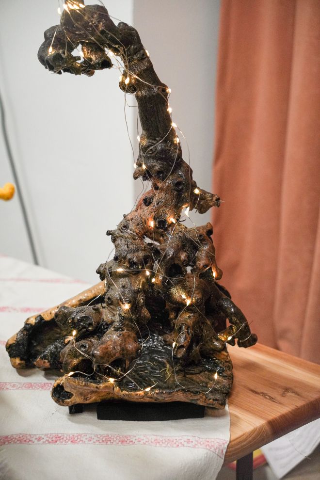 Mario Antolašić i lampa