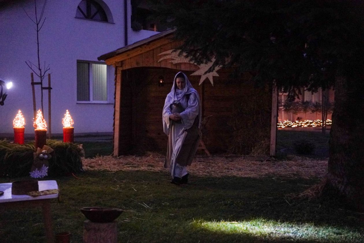 Žive jaslice Podturen (54)