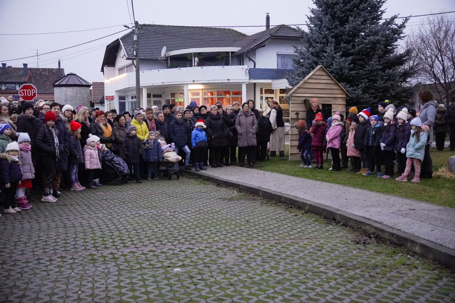 Žive jaslice Podturen (70)