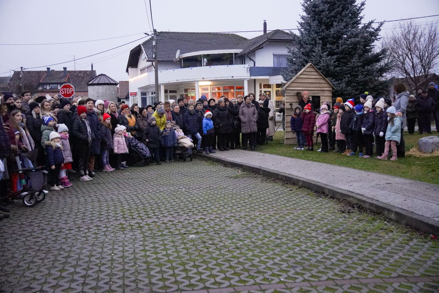 Žive jaslice Podturen (71)