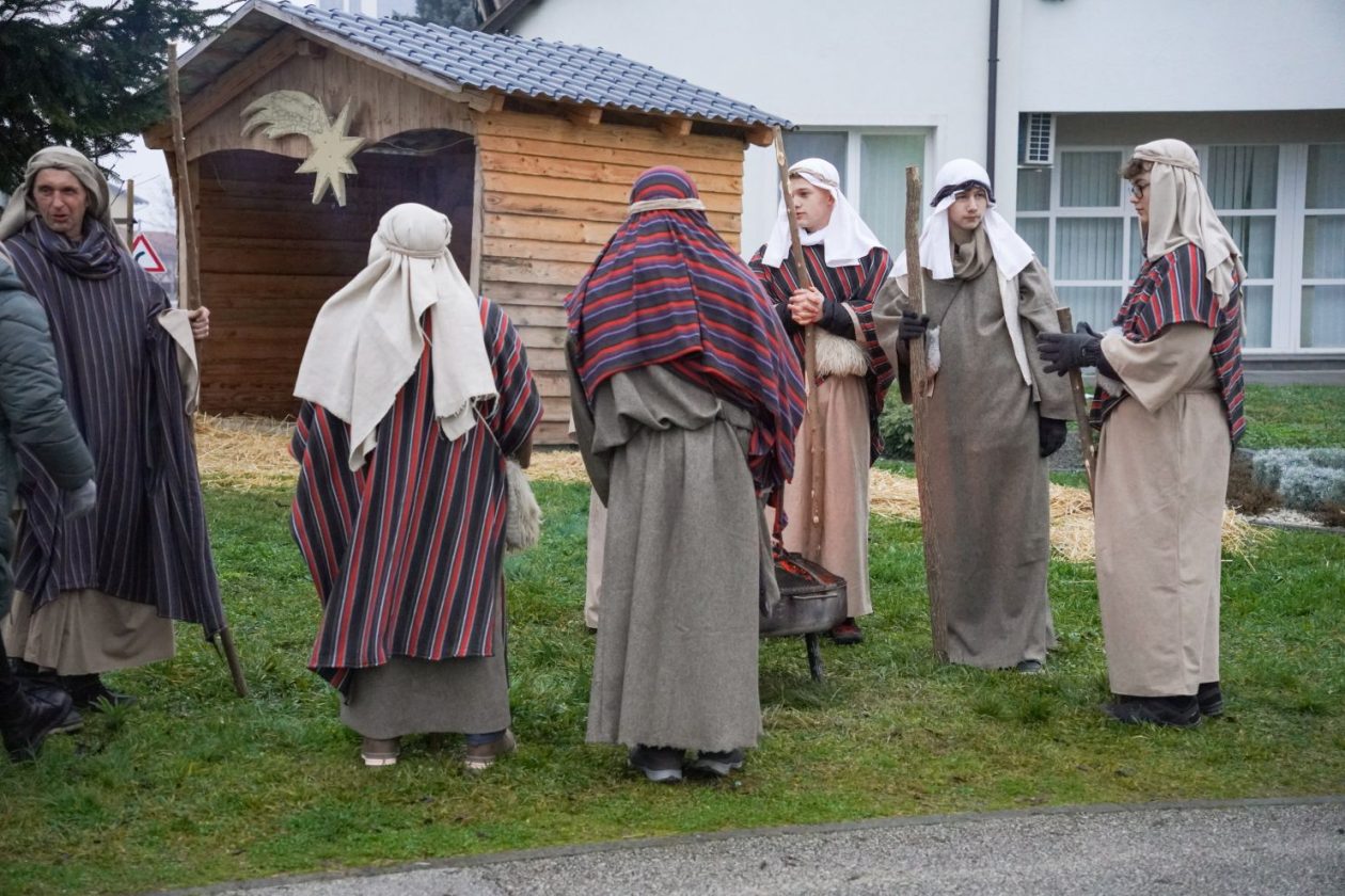 Žive jaslice Podturen (92)