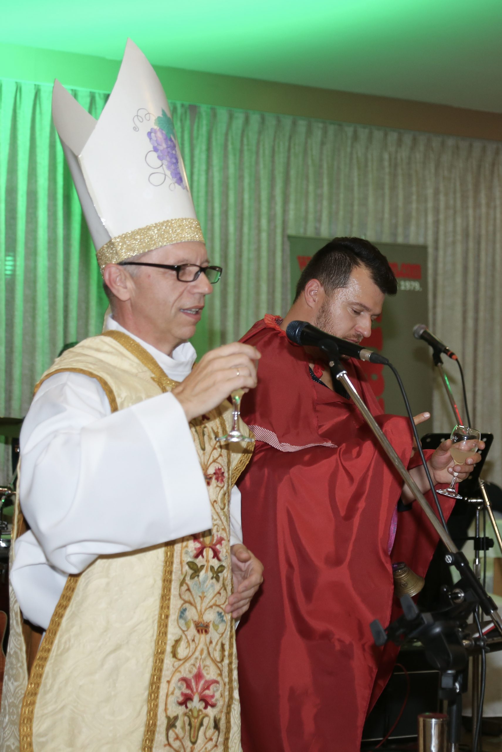 Zlatko Vrzan krštenje mošta 1