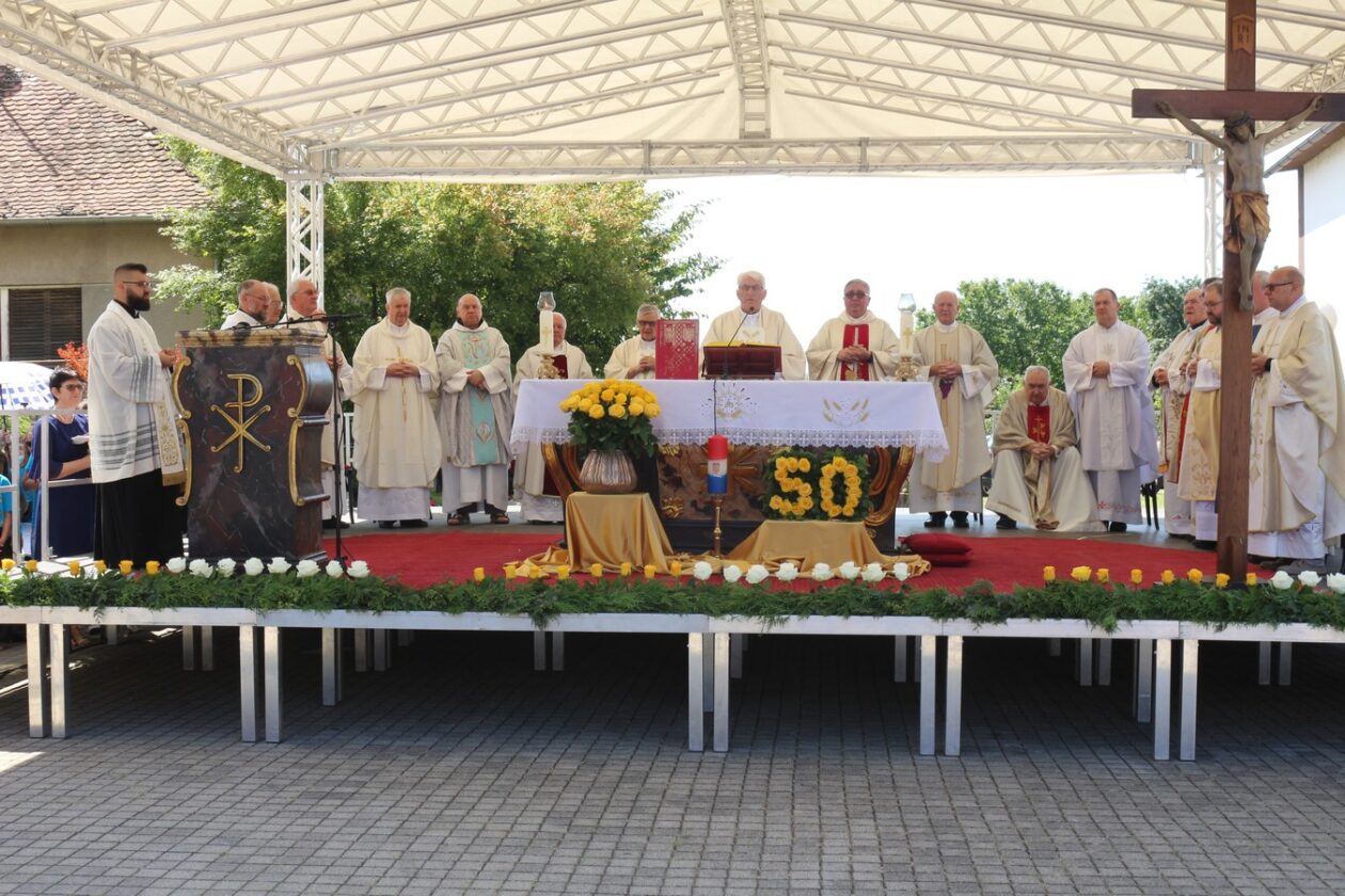 Zlatna misa Antun Hoblaj 2025 (31)