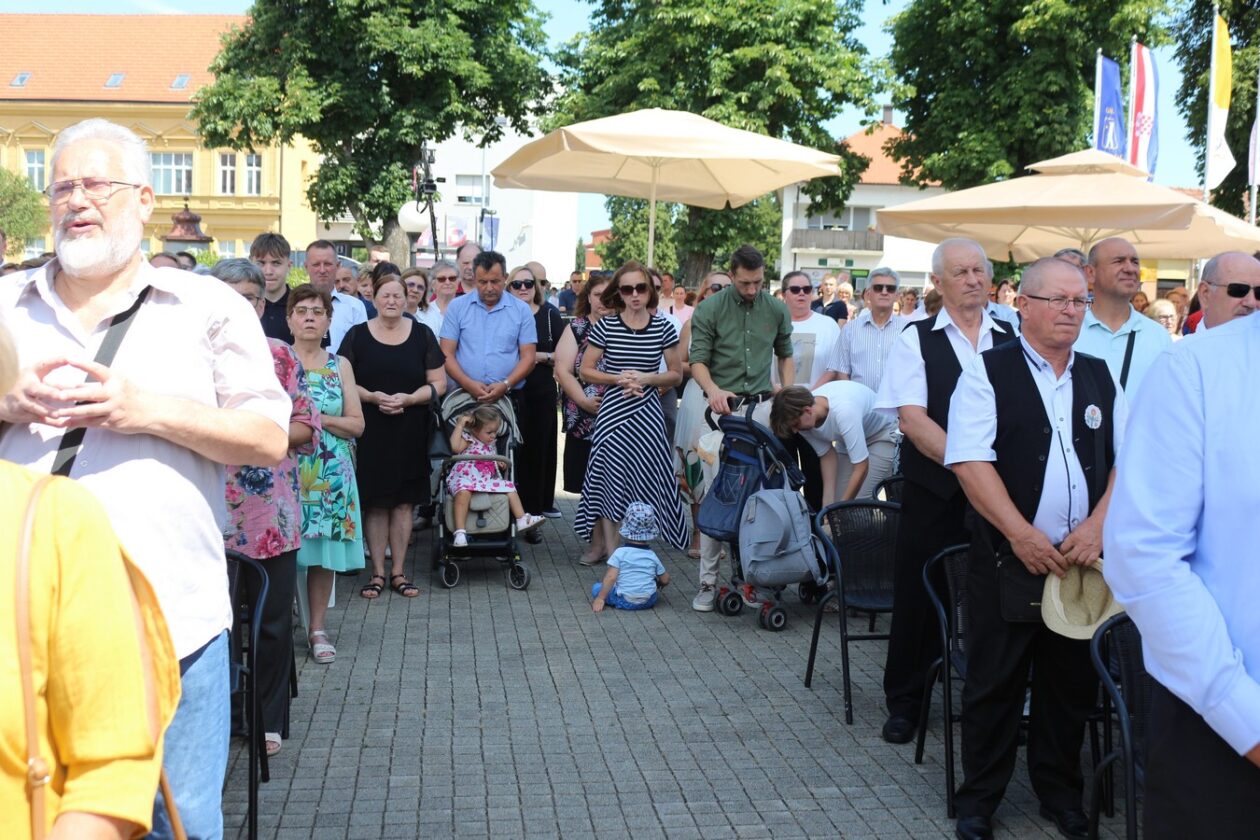 Zlatna misa Antun Hoblaj 2025 (33)