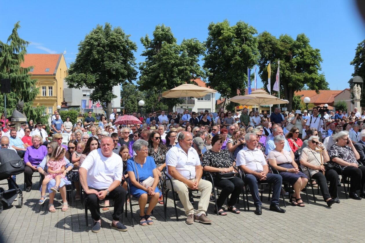 Zlatna misa Antun Hoblaj 2025 (35)