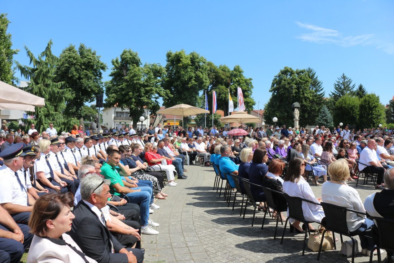 Zlatna misa Antun Hoblaj 2025 (43)