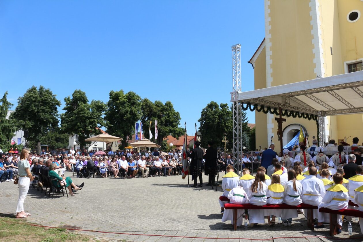 Zlatna misa Antun Hoblaj 2025 (45)