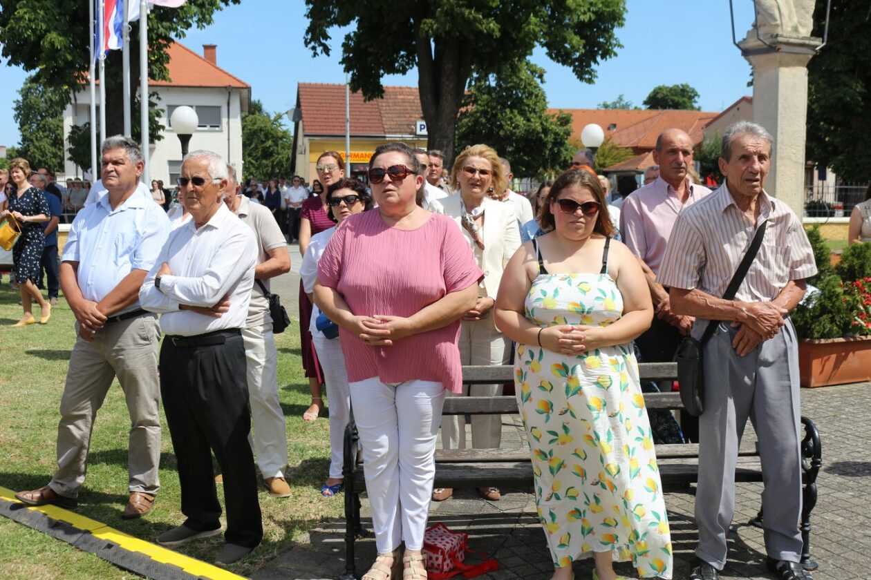 Zlatna misa Antun Hoblaj 2025 (48)