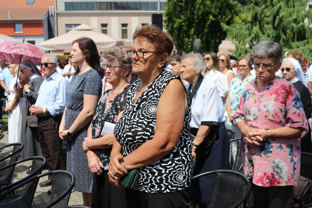 Zlatna misa Antun Hoblaj 2025 (59)