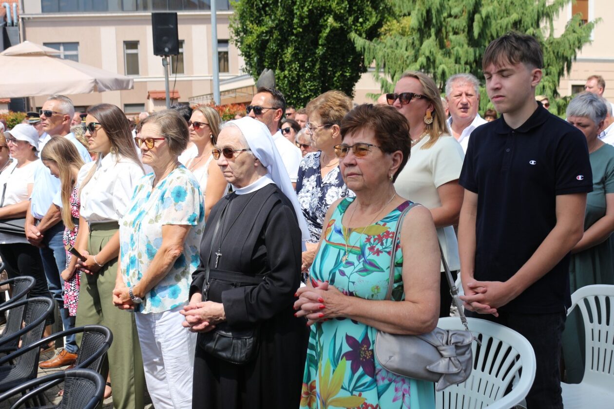 Zlatna misa Antun Hoblaj 2025 (60)