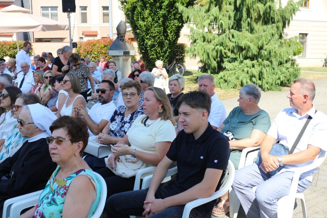 Zlatna misa Antun Hoblaj 2025 (9)