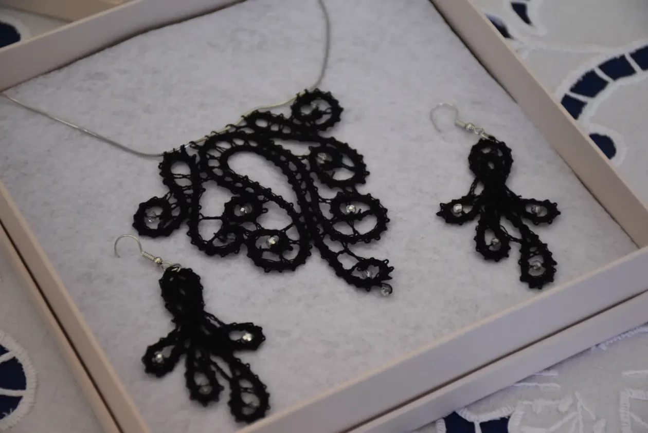 Zlatne ruke, izložba, dan žena (19)