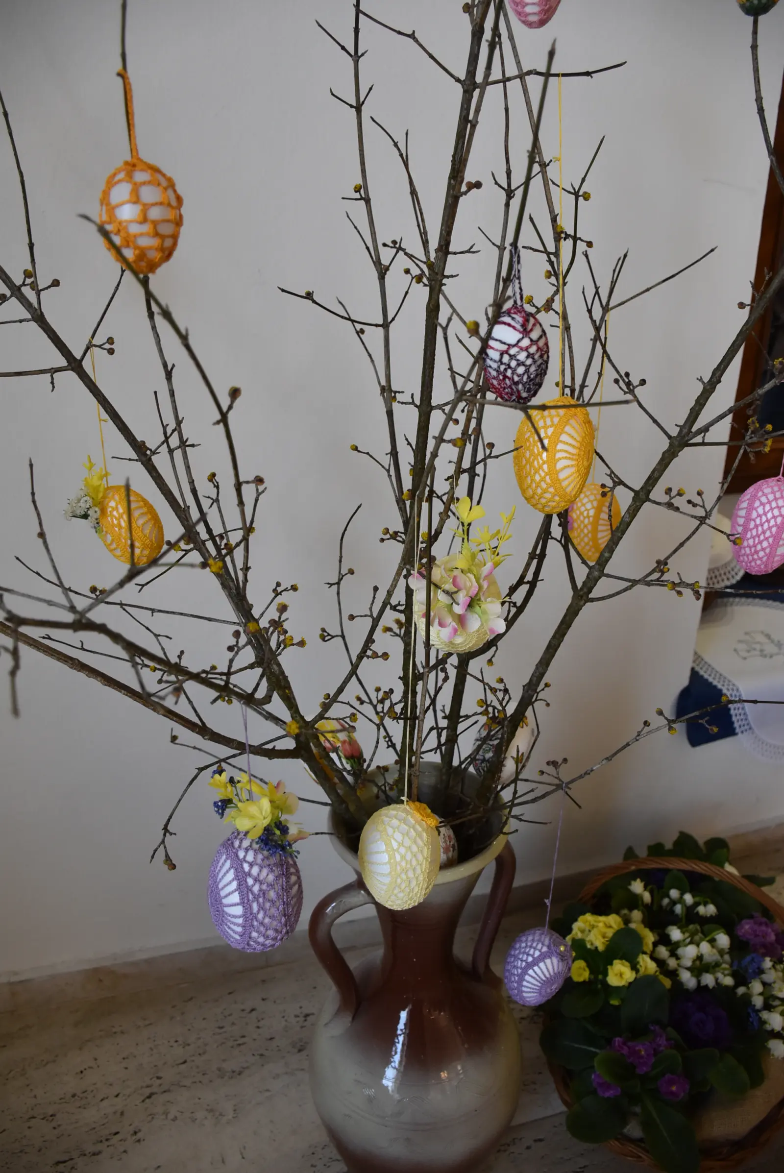 Zlatne ruke, izložba, dan žena (2) Zlatne ruke, izložba, dan žena (2)