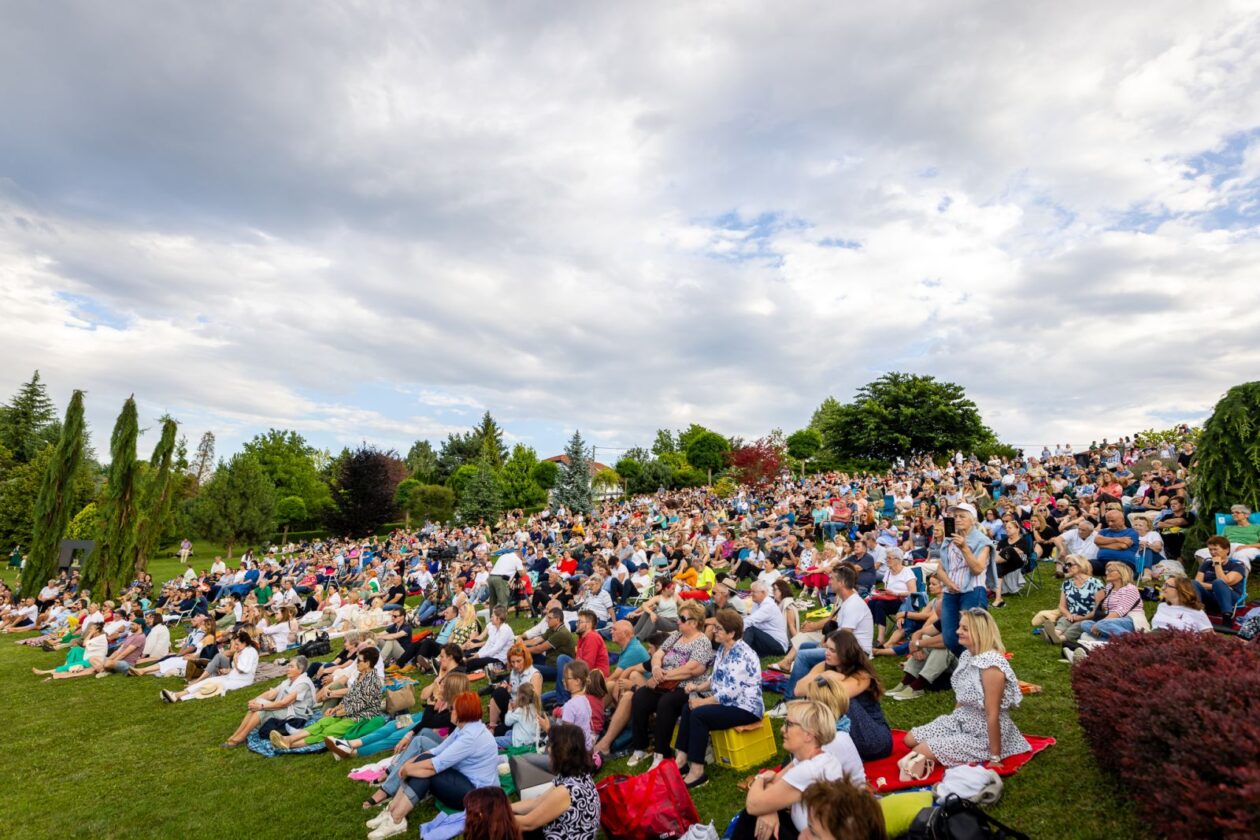 Zmajev vrt Terca art 16 Zmajev vrt Terca art 16