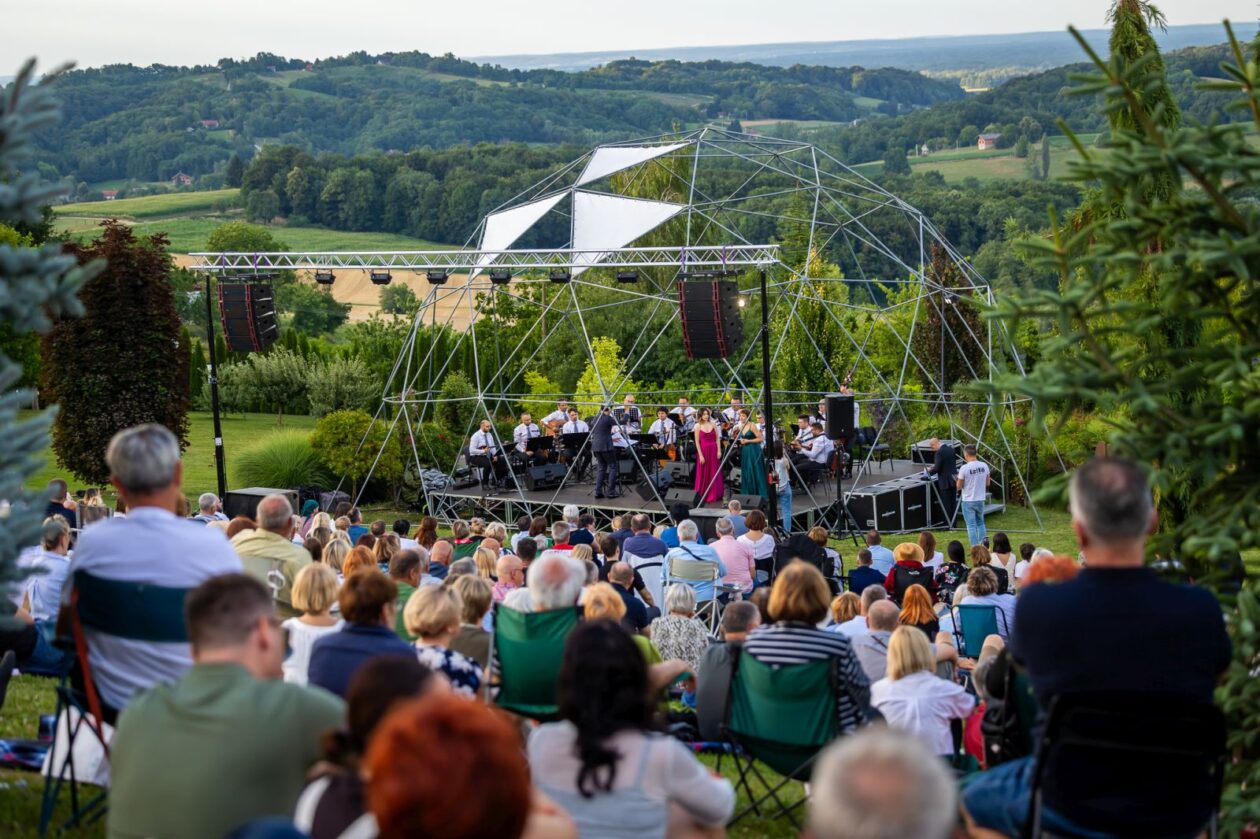 Zmajev vrt Terca art 46 Zmajev vrt Terca art 46