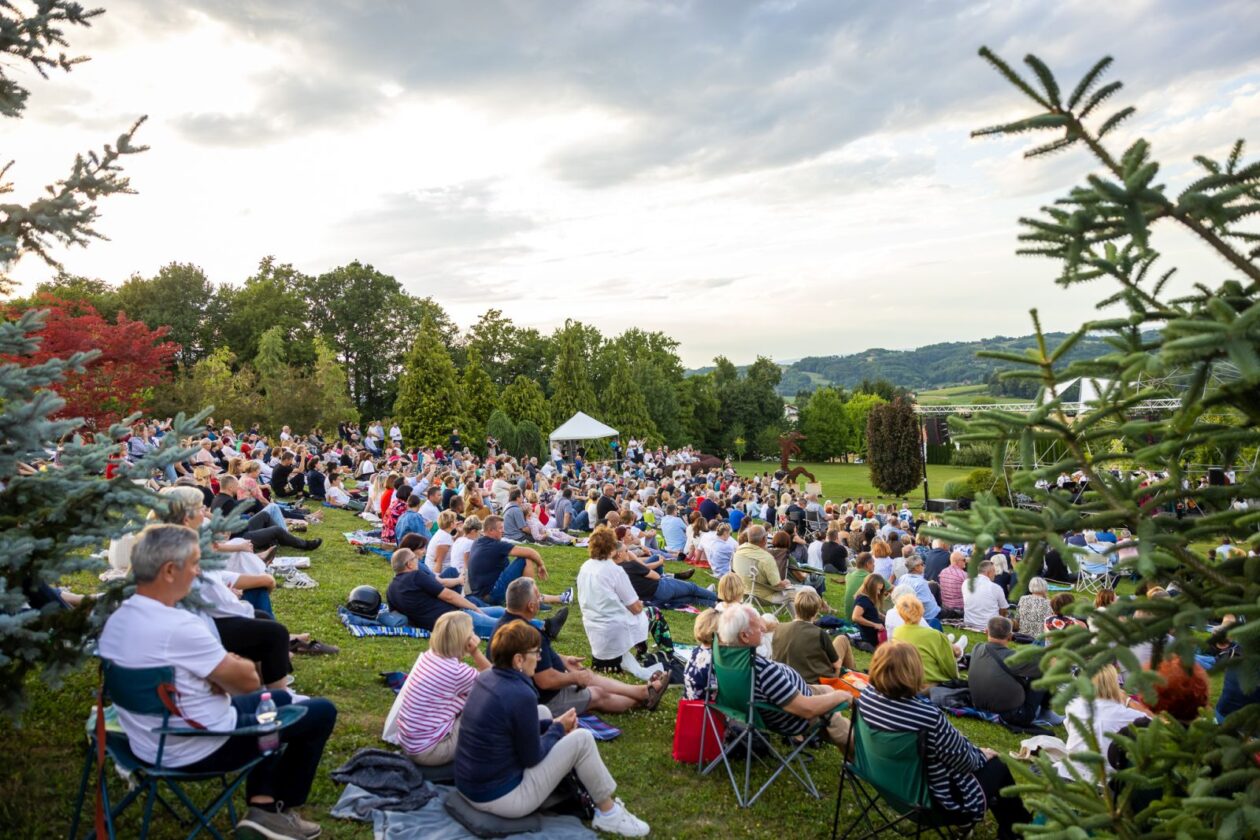 Zmajev vrt Terca art 48 Zmajev vrt Terca art 48