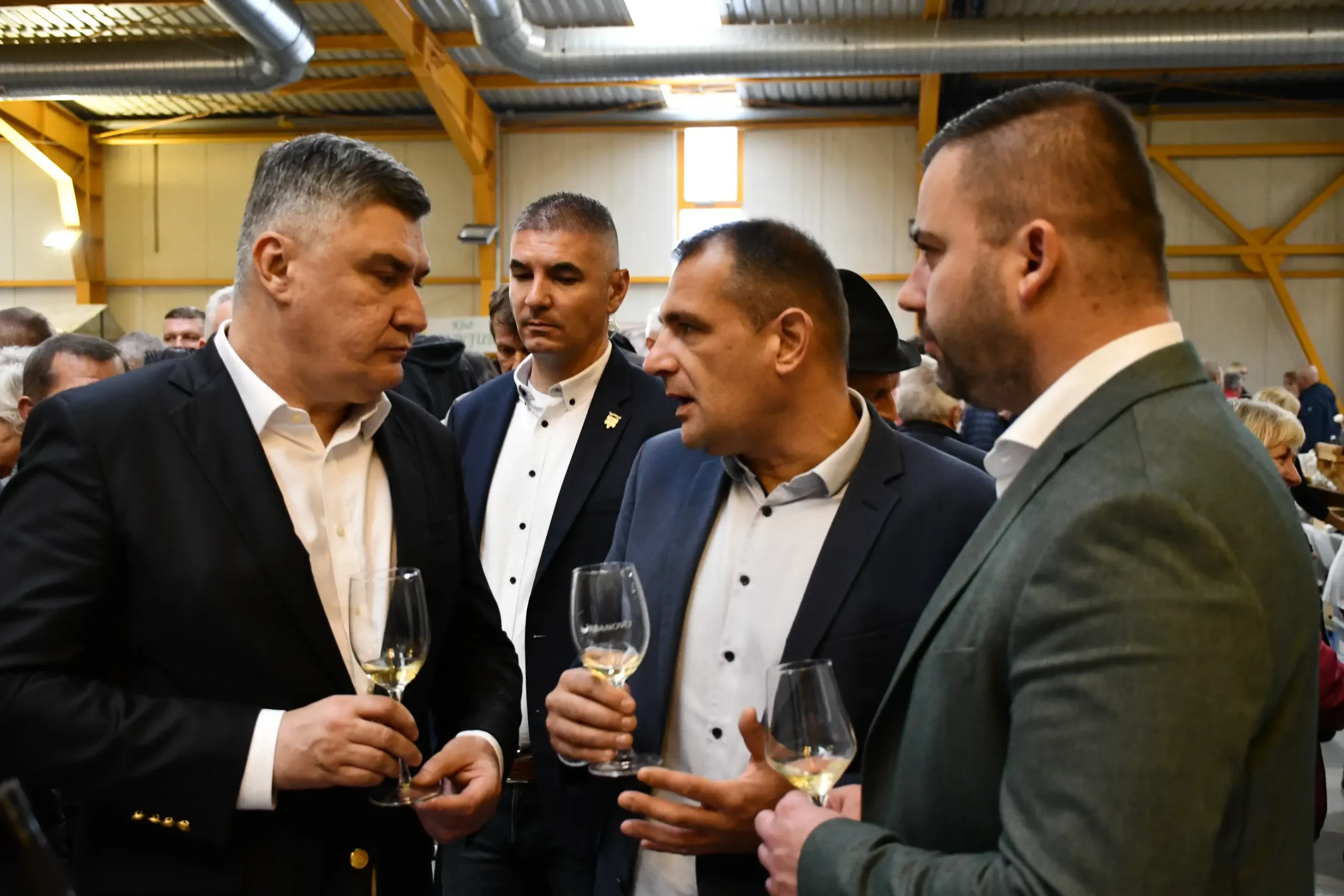 Zoran Milanović, Matija Posavec, Nikola Novak (3)