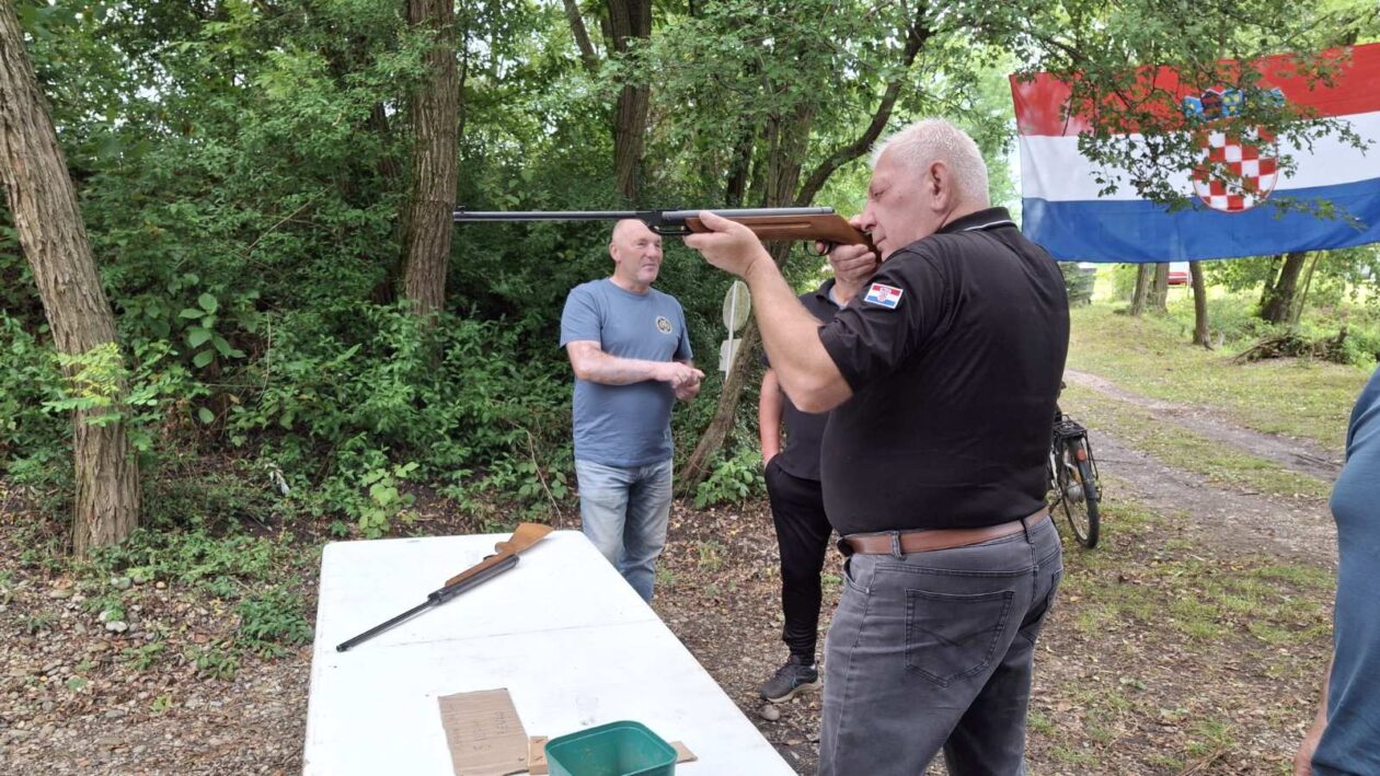 Zračna puška Đuro Ujlaki Zračna puška Đuro Ujlaki