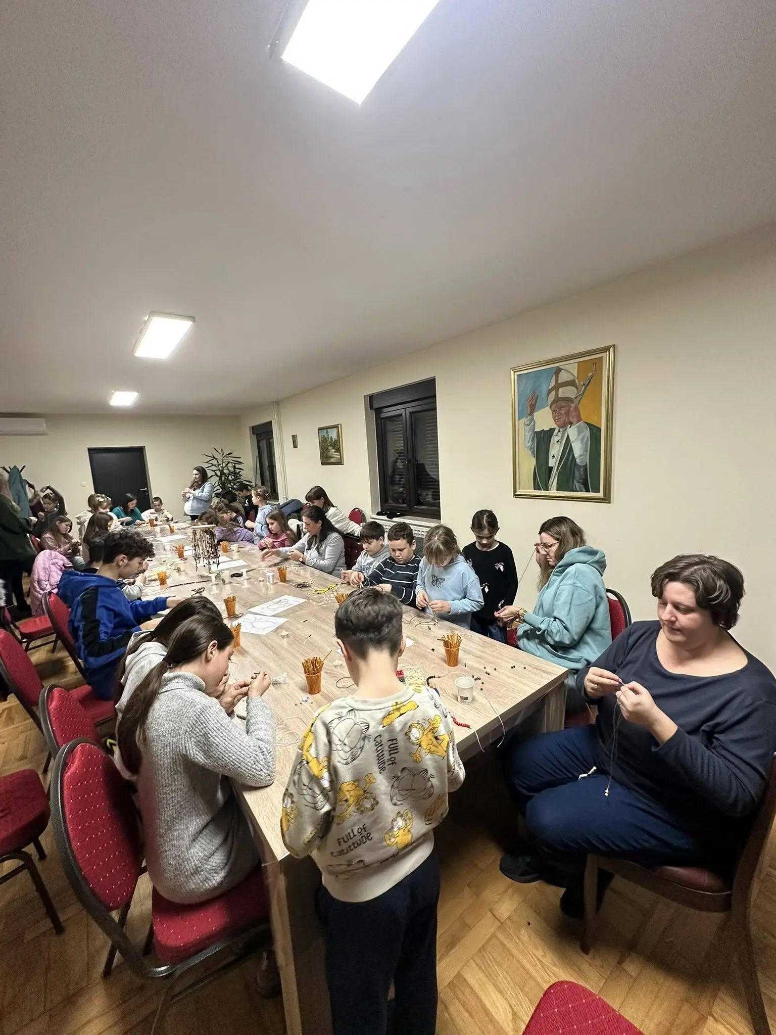 Župa Kotoriba – izrada krunice (3) Župa Kotoriba – izrada krunice (3)