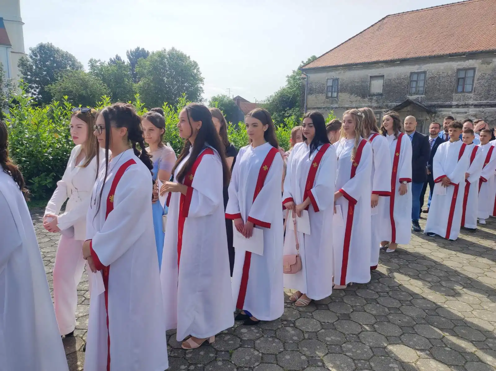 Župa Kotoriba – sveta potvrda (17) Župa Kotoriba – sveta potvrda (17)