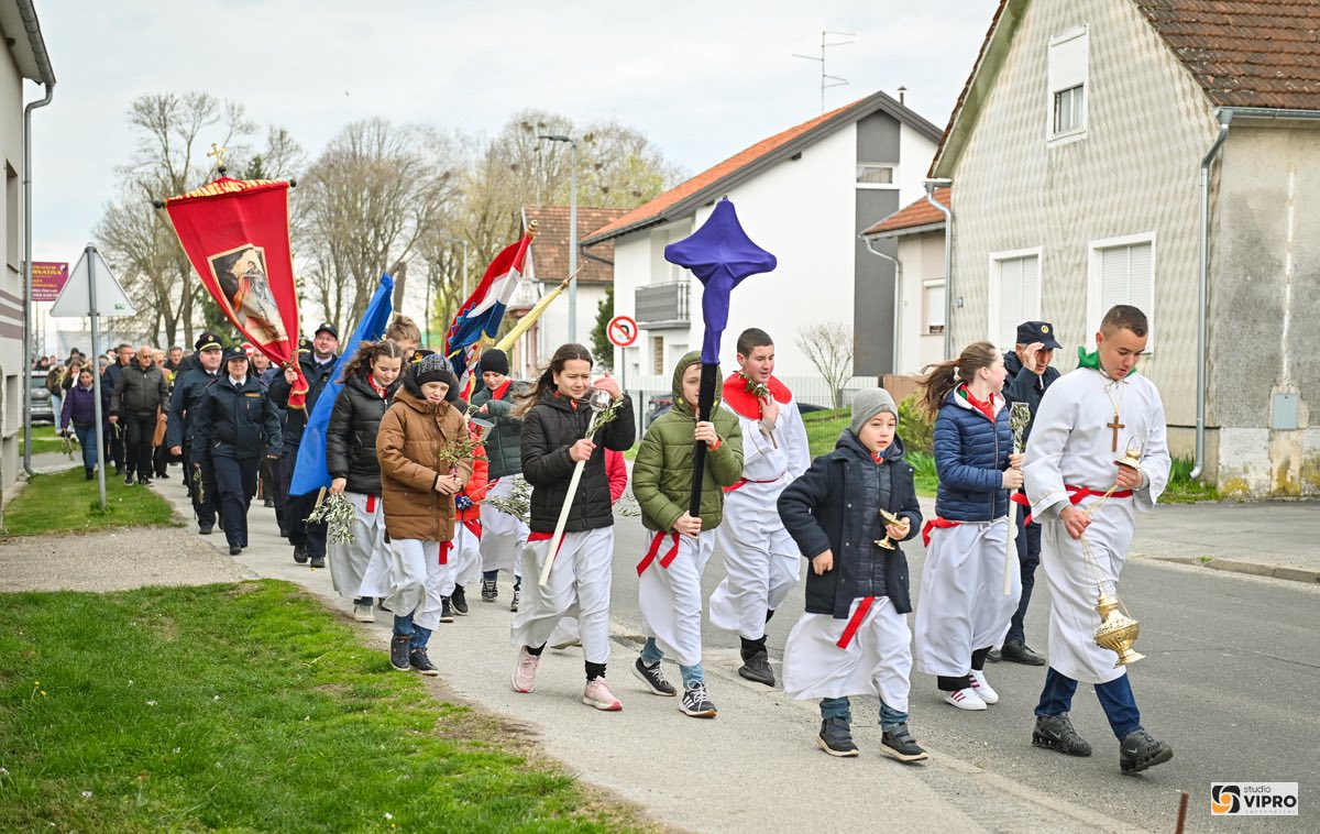 Župa Prelog Cvjetnica (20) Župa Prelog Cvjetnica (20)