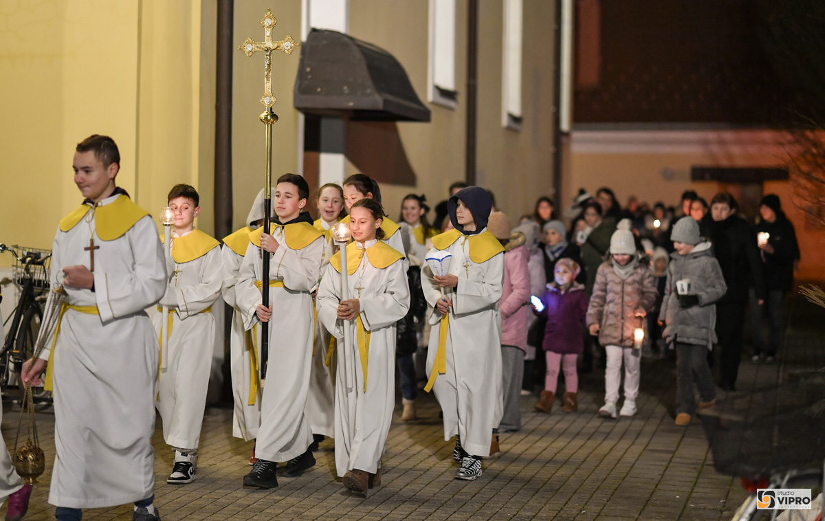 Župa Prelog svijećnica Studio Vipro (12)