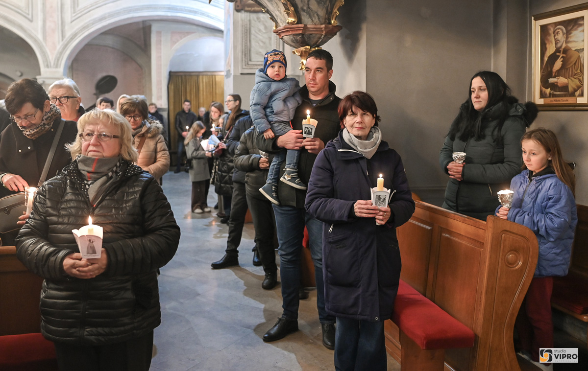 Župa Prelog svijećnica Studio Vipro (4)