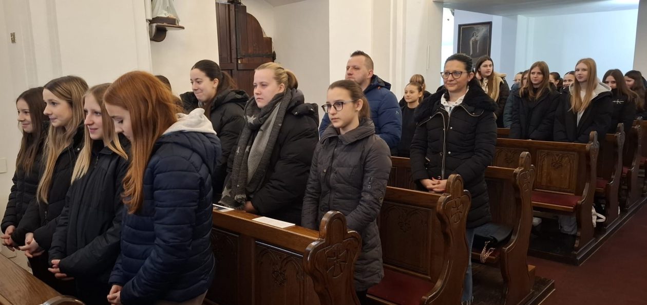 Župa Presvetog Trojstva – Nedelišće (8) Župa Presvetog Trojstva – Nedelišće (8)