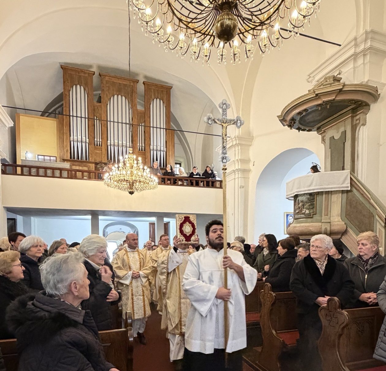 Župa Presvetog Trojstva – Nedelišće – Gospa Lurdska (10)