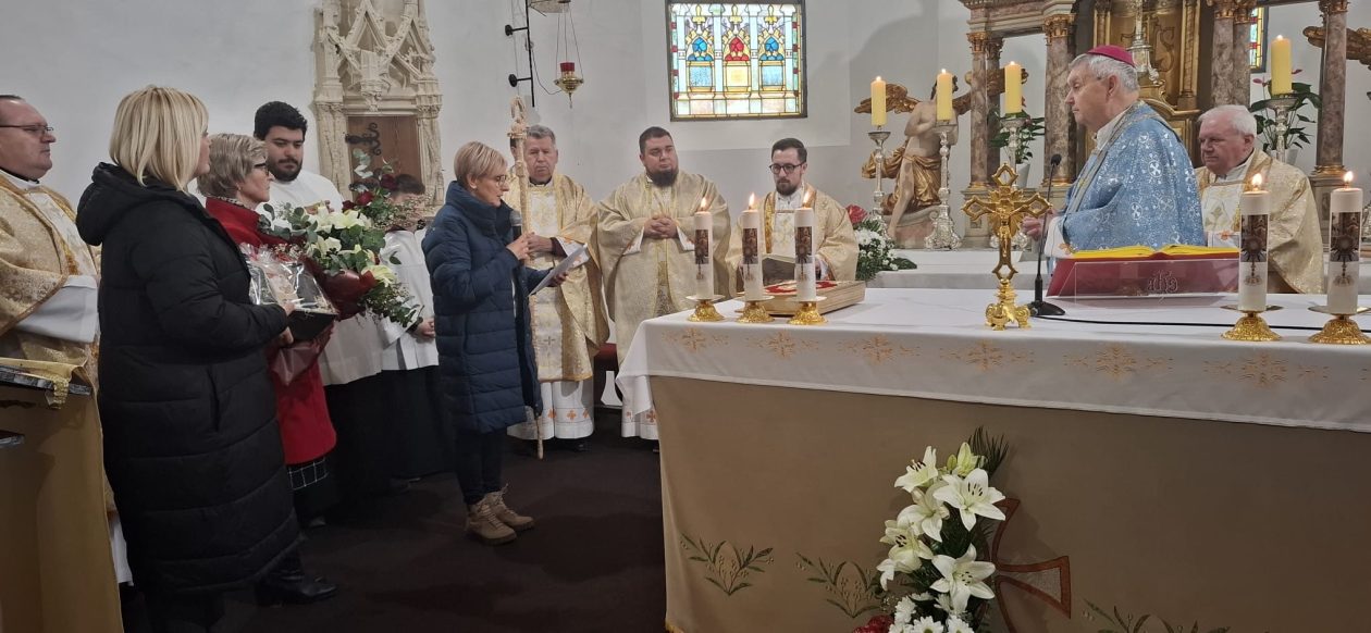 Župa Presvetog Trojstva – Nedelišće – Gospa Lurdska (2)