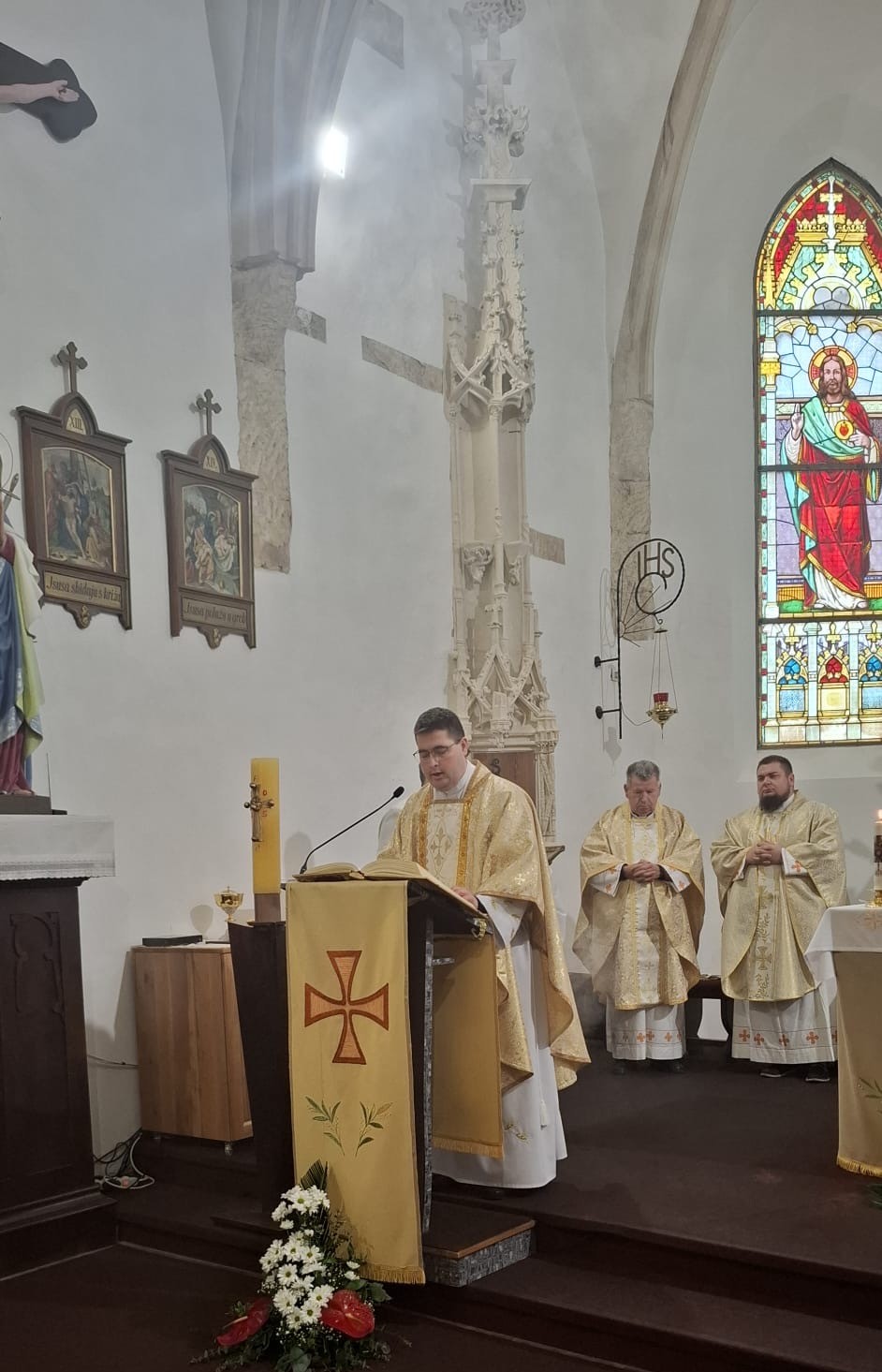 Župa Presvetog Trojstva – Nedelišće – Gospa Lurdska (4)