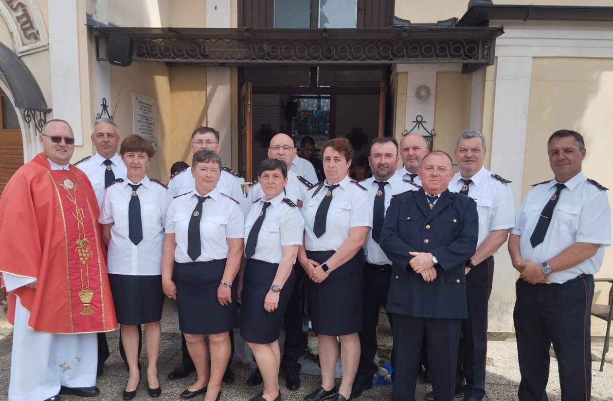 Župa Presvetog Trojstva – Nedelišće Slakovec Sveti florijan i majčin dan (11)