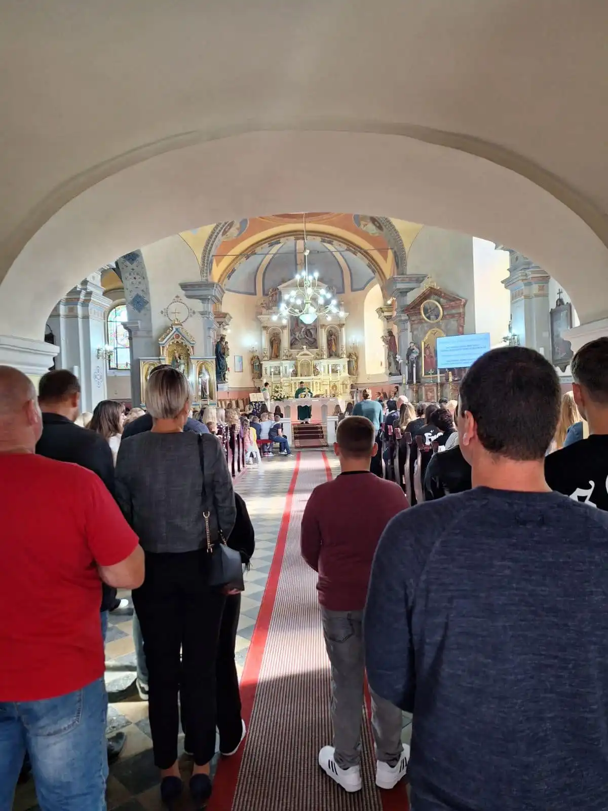 Župa SVeti Juraj u Trnju (27) Župa SVeti Juraj u Trnju (27)