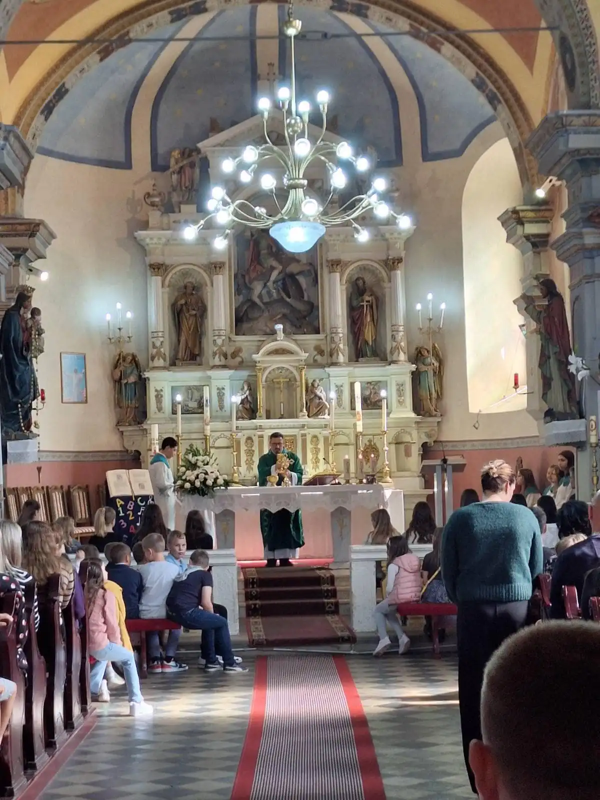 Župa SVeti Juraj u Trnju (6) Župa SVeti Juraj u Trnju (6)