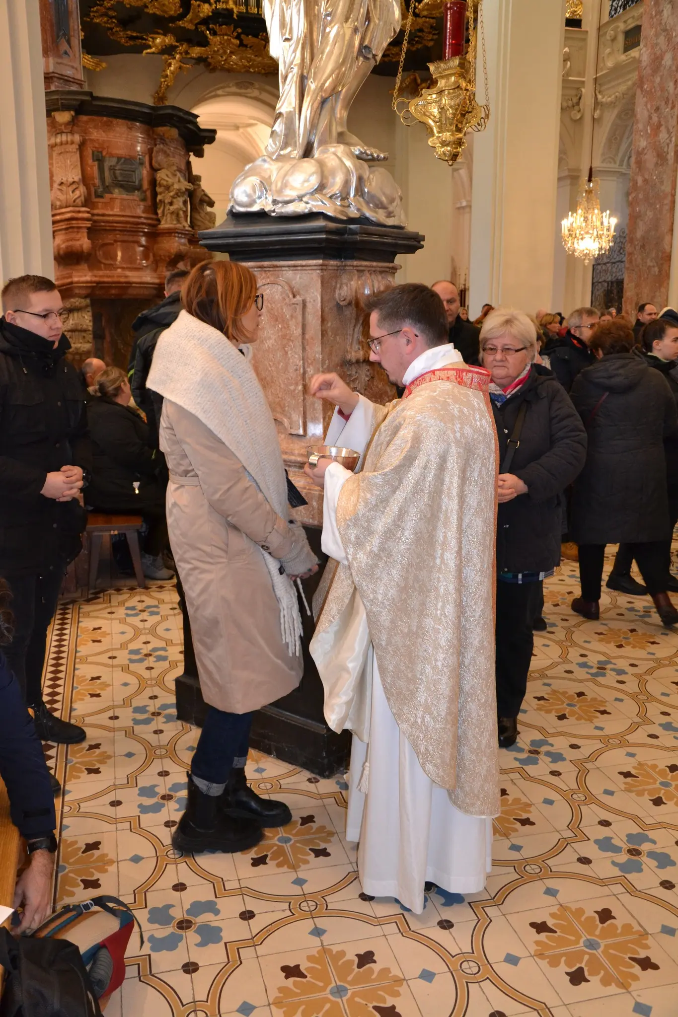 Župa Sveti Juraj u Trnju (12)