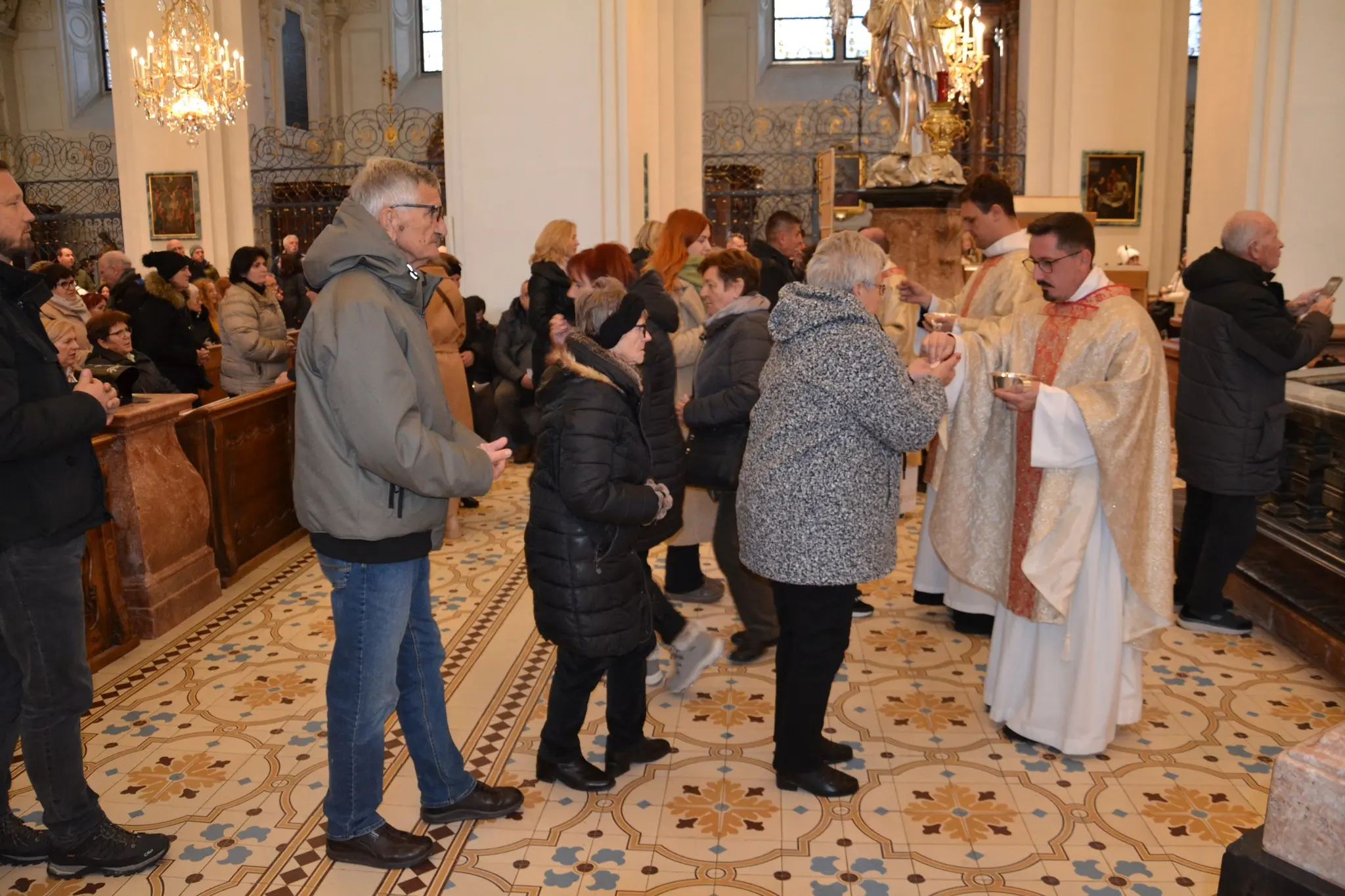Župa Sveti Juraj u Trnju (15)