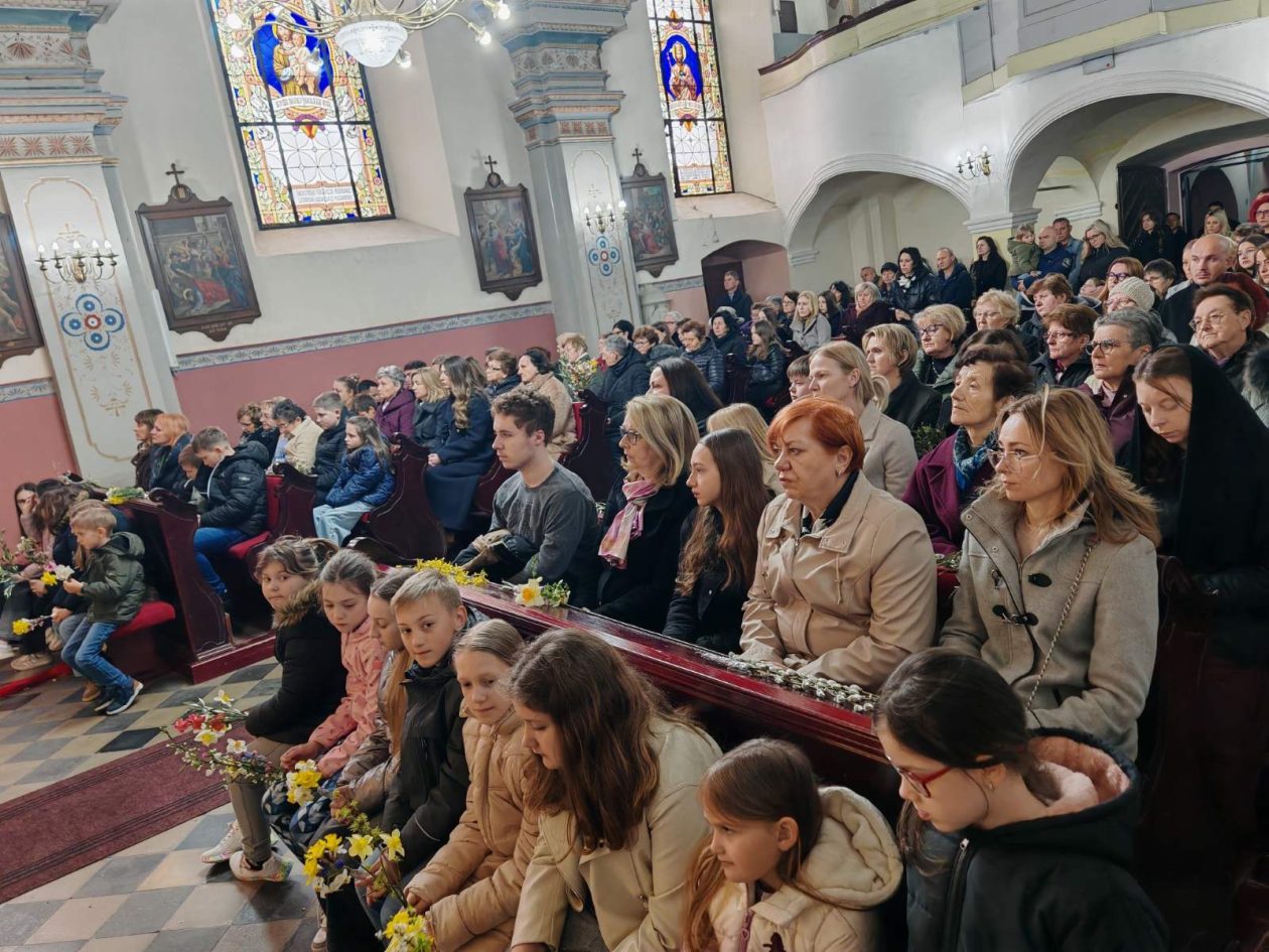 Župa Sveti Juraj u Trnju Cvjetnica (3) Župa Sveti Juraj u Trnju Cvjetnica (3)