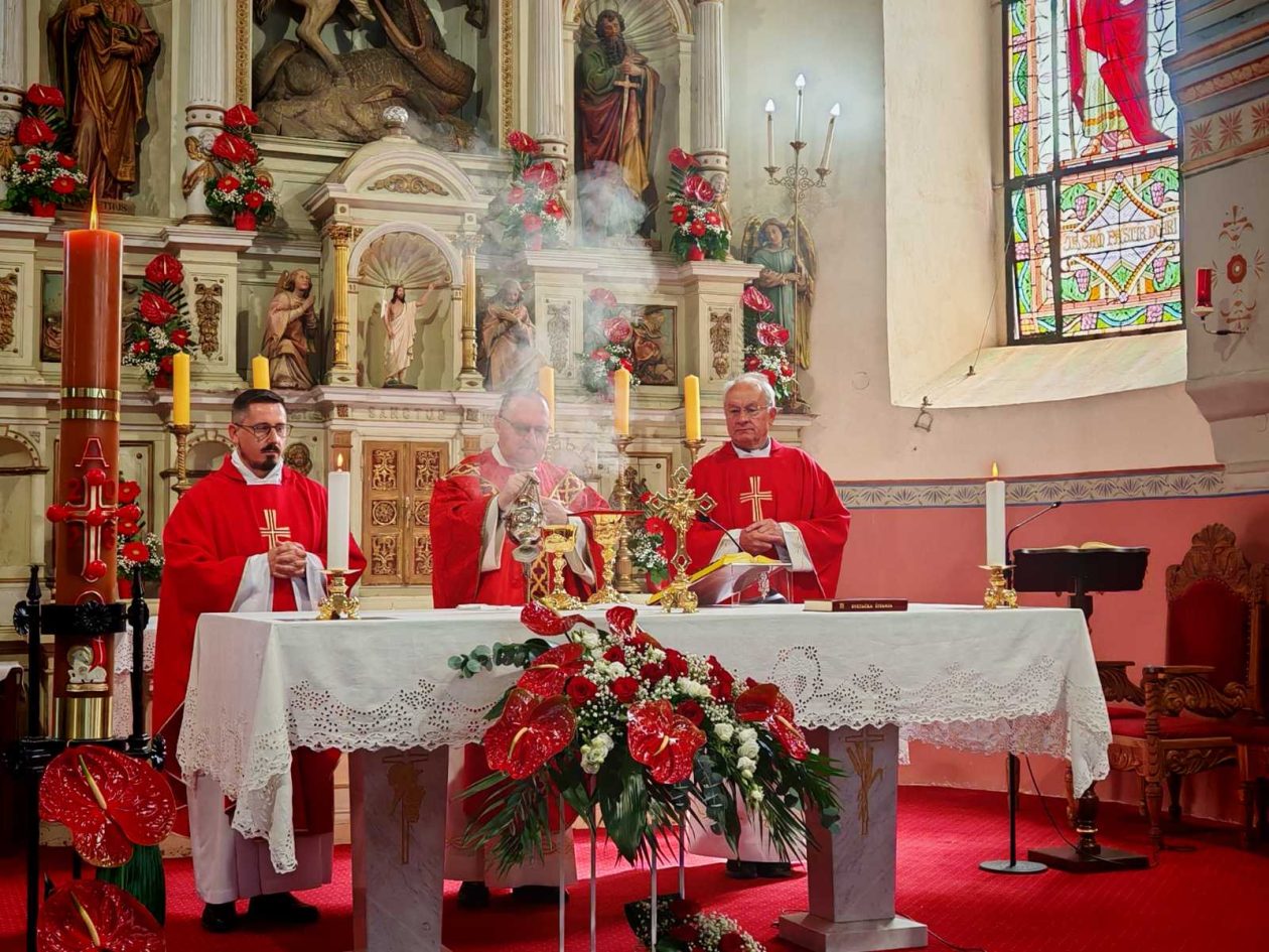 Župa Sveti Juraj u Trnju Jurjevo (13)