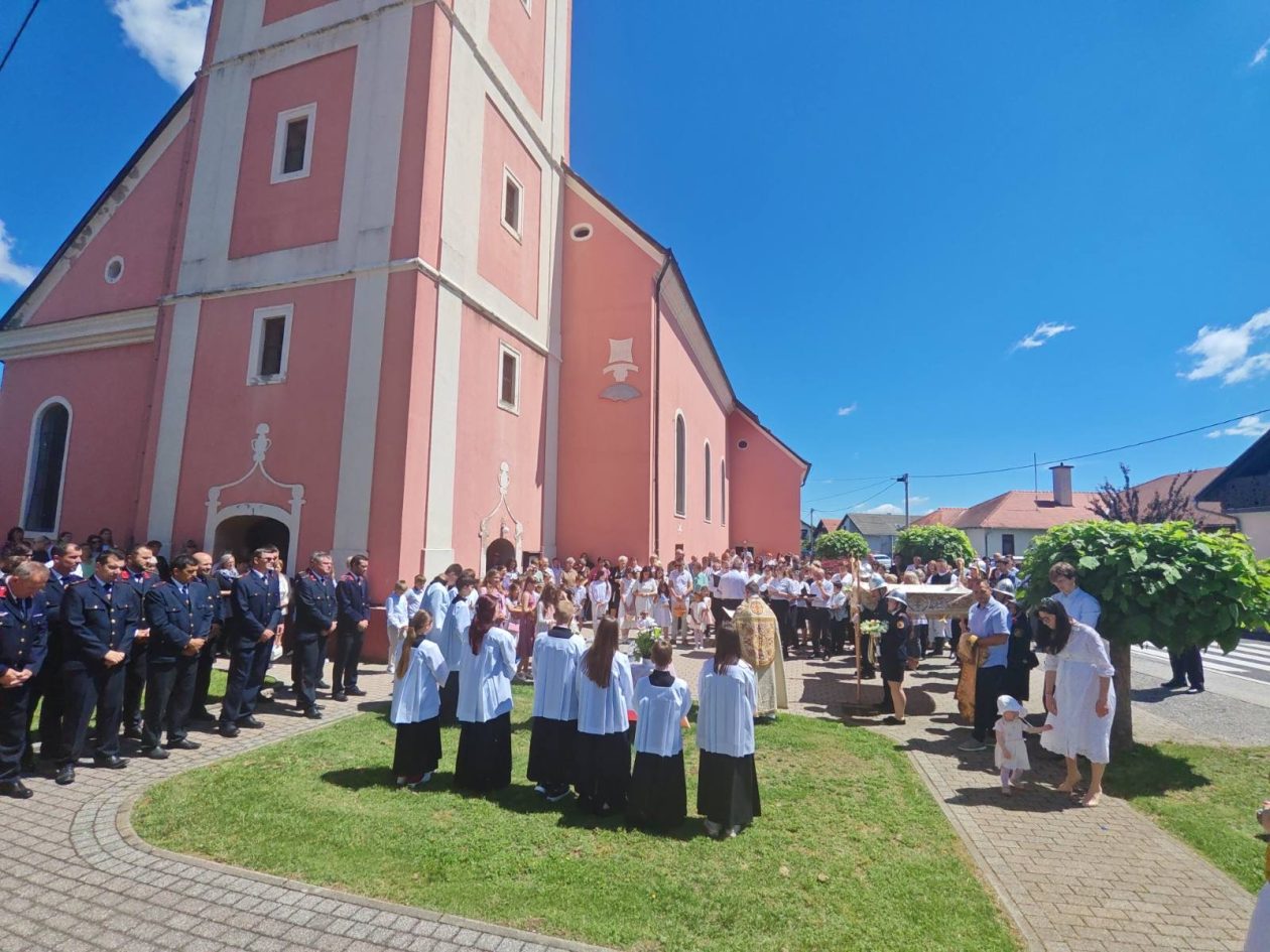 Župa Sveti Juraj u Trnju TIJELOVO (23)