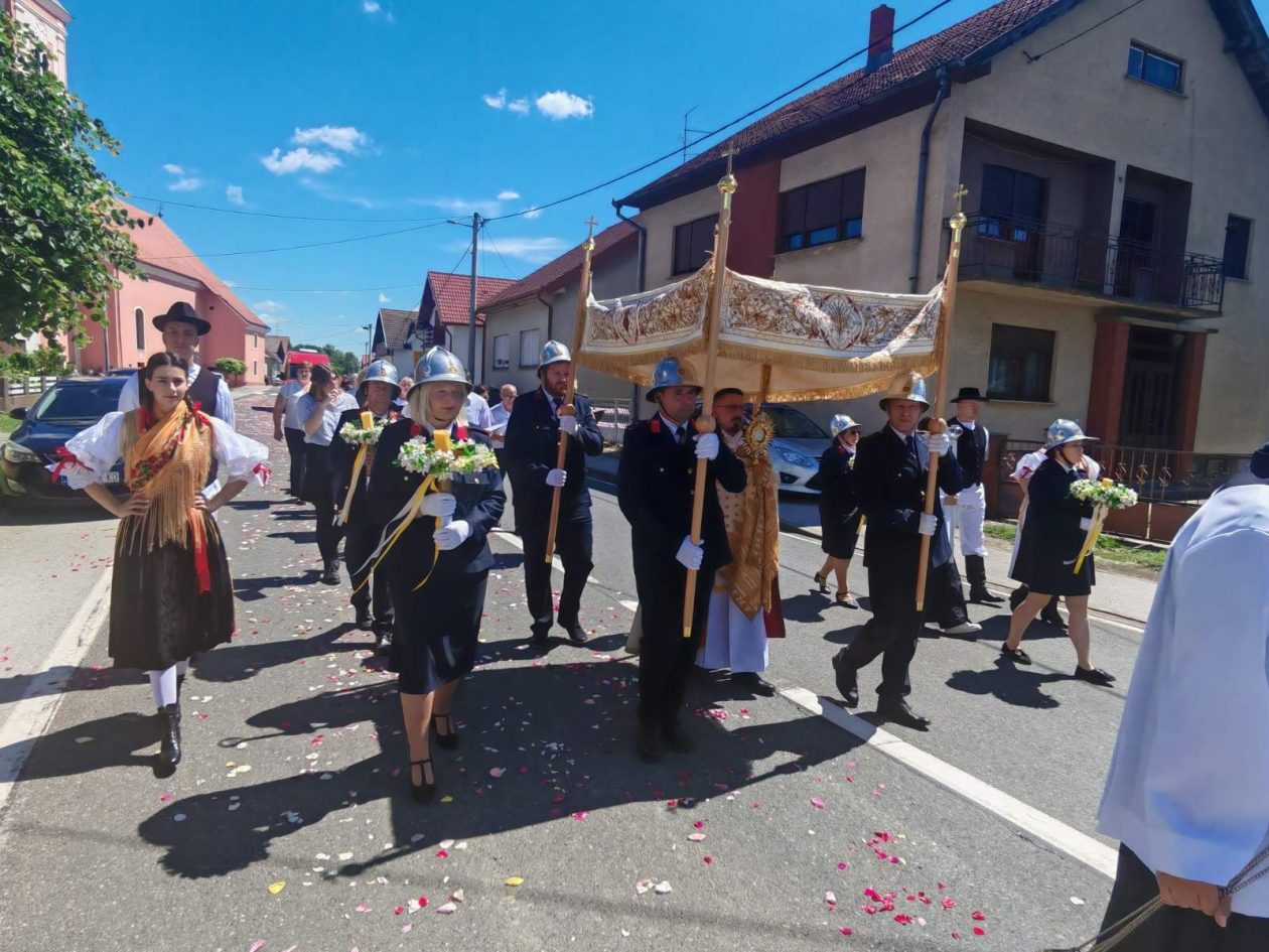 Župa Sveti Juraj u Trnju TIJELOVO (35)