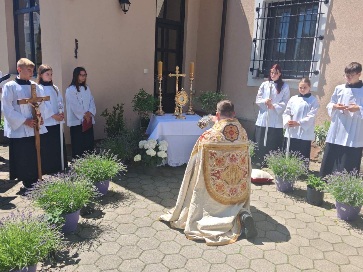 Župa Sveti Juraj u Trnju TIJELOVO (5)