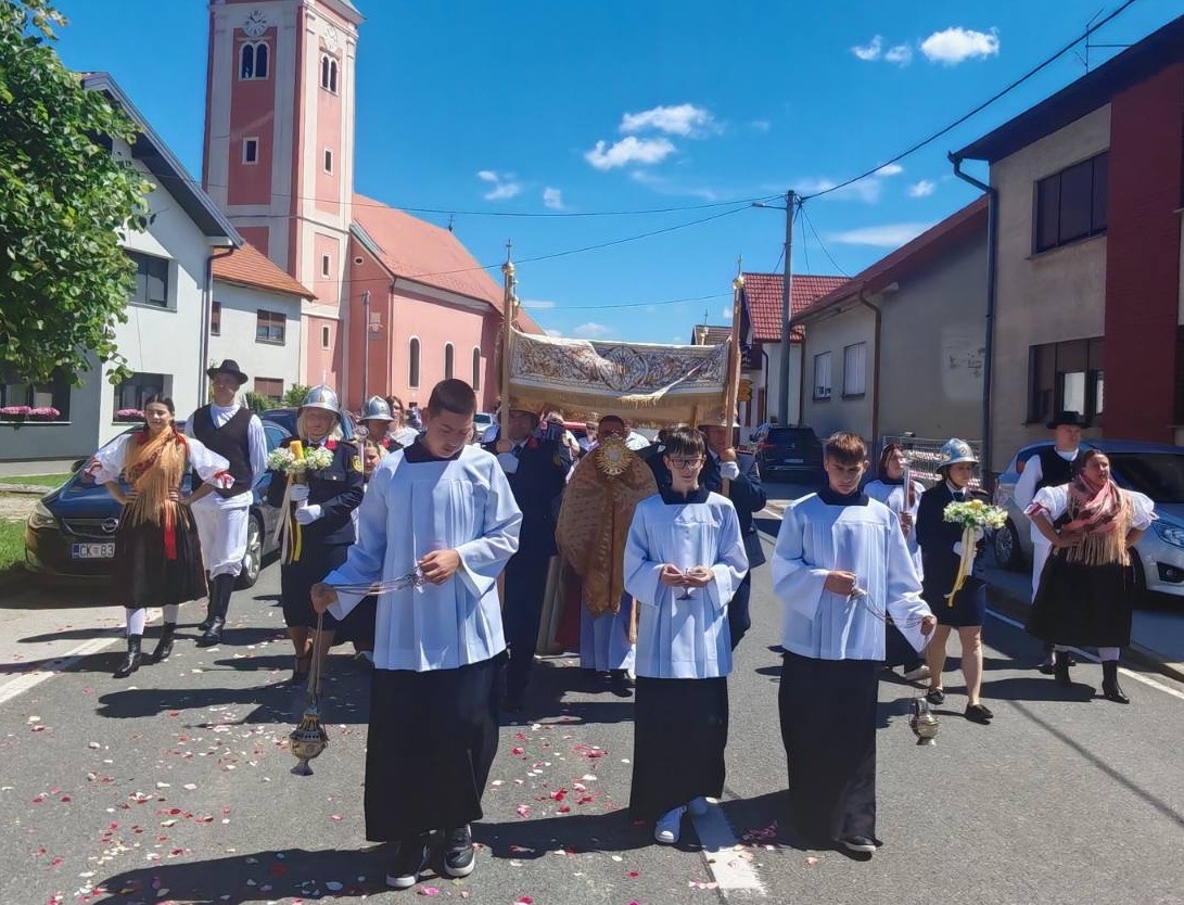Župa Sveti Juraj u Trnju TIJELOVO (55)