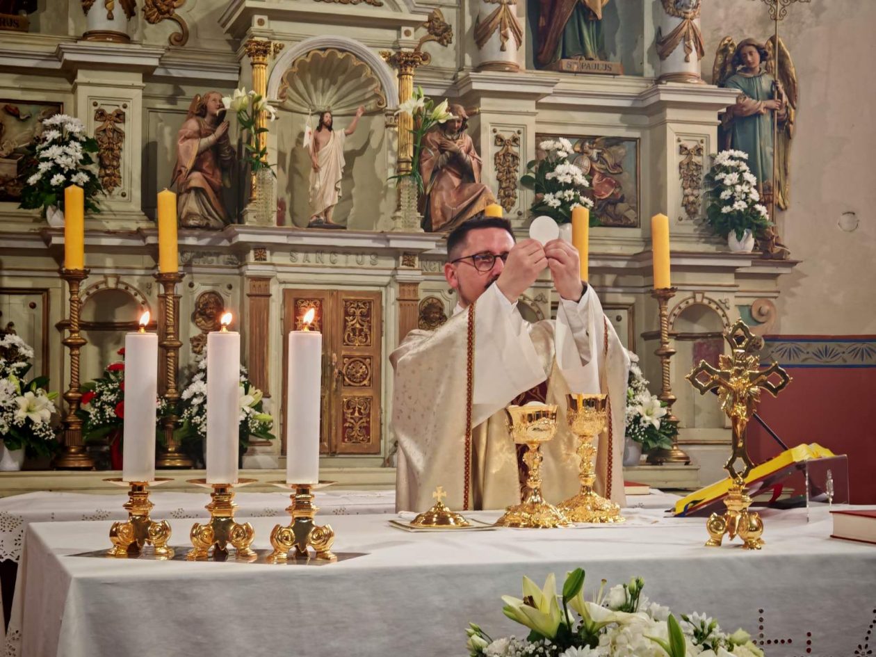 Župa Sveti Juraj u Trnju Uskrs (22) Župa Sveti Juraj u Trnju Uskrs (22)