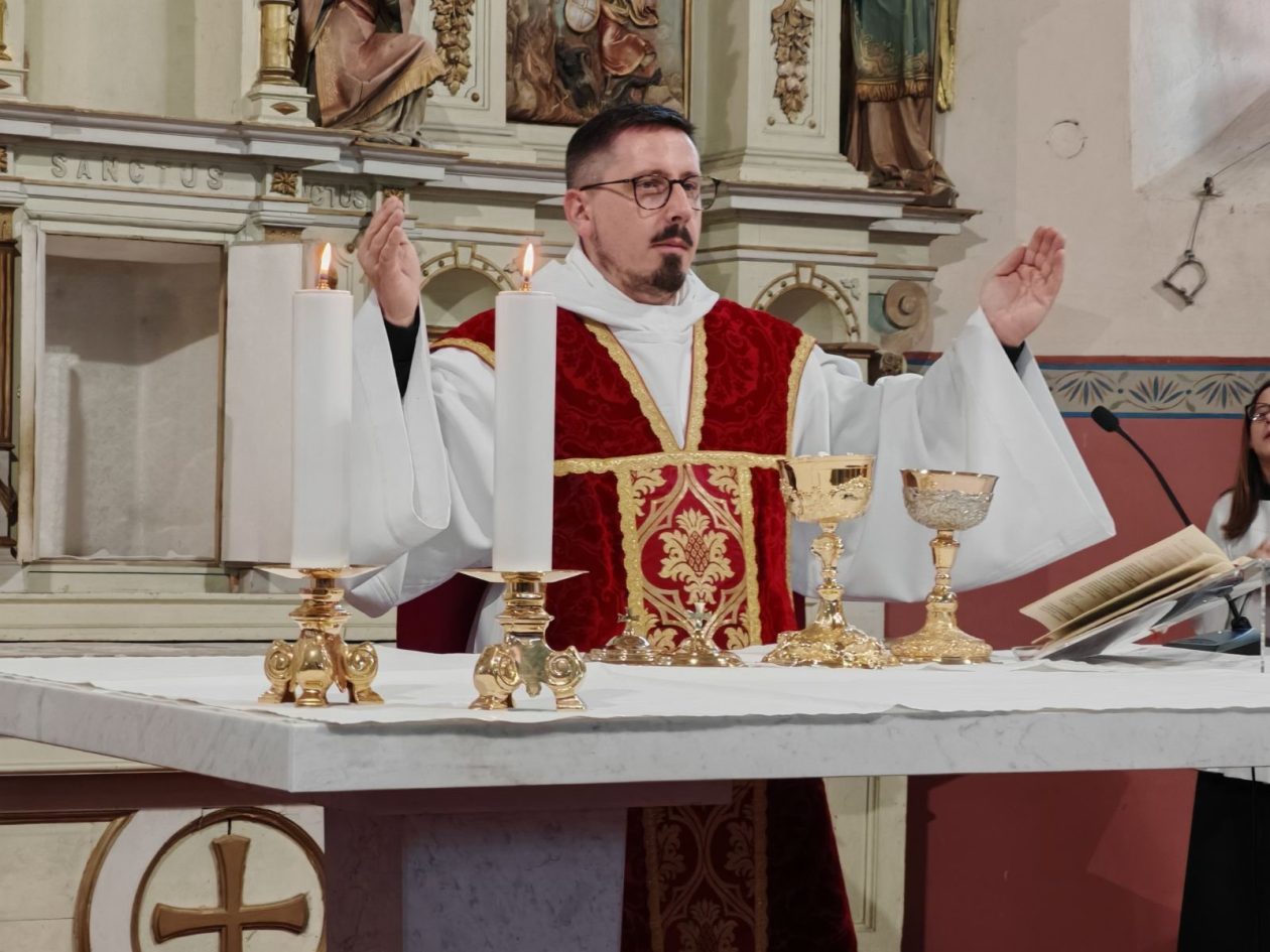 Župa Sveti Juraj u Trnju veliki petak (4) Župa Sveti Juraj u Trnju veliki petak (4)